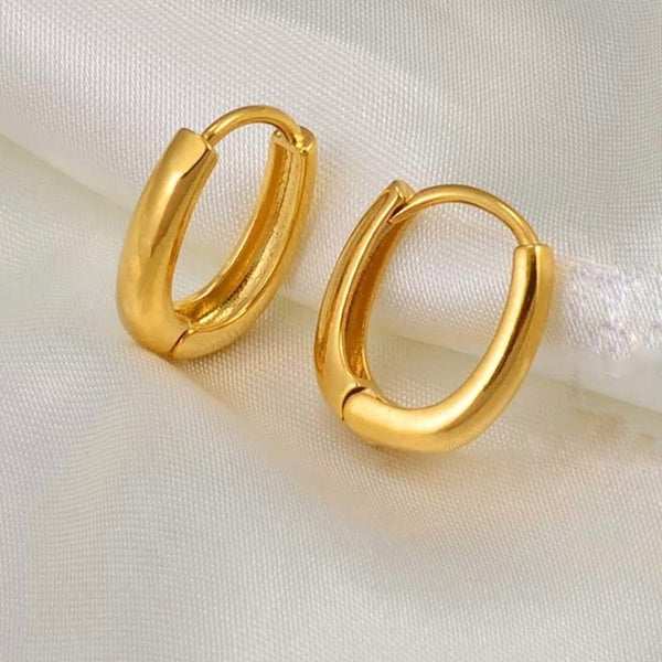 Simple Gold Hoop Earrings
